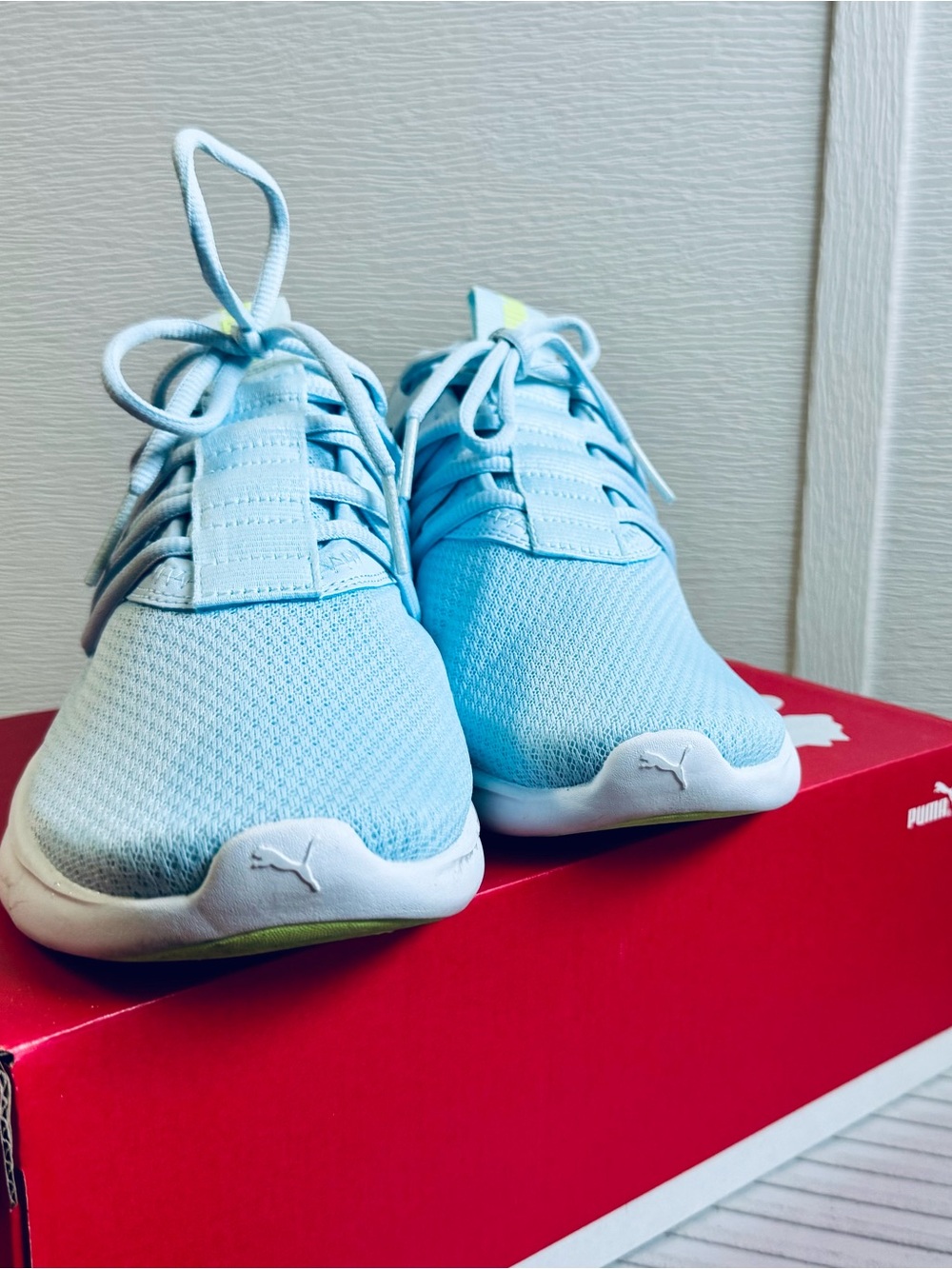 Puma Star Vital, Women’s Light Blue Mesh Sneakers with White Accents